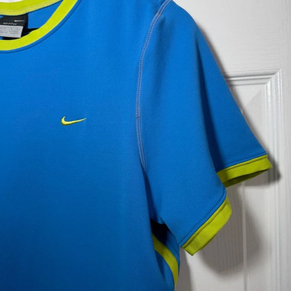Y2K vintage Nike Dri-FIT UV Blue Lime Green Short Sleeve Athletic Shirt Womens L